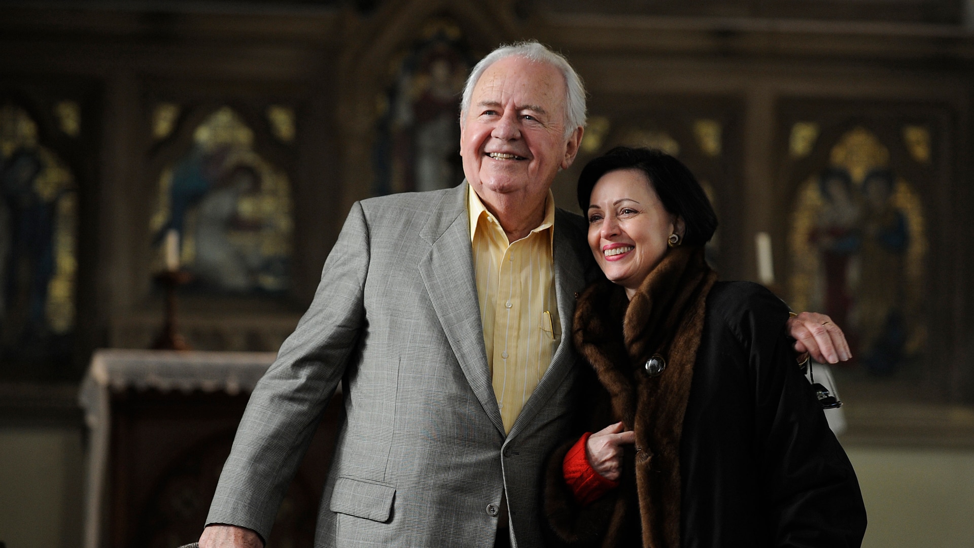 Gayle and Tom Benson photo